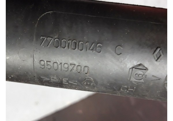 Патрубок повітряного фільтра Renault Safrrane, 7700100146, 7700870981